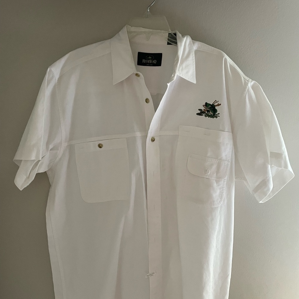 Readhead “Bass Embroidered” Button Down White Shirt Size L
